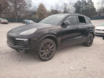2017 Porsche Cayenne WP1AA2A25HKA89107