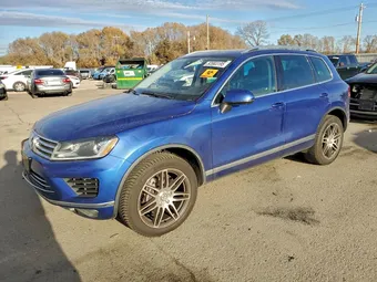 2016 Volkswagen Touareg WVGEP9BP4GD005295