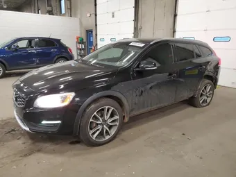 2017 Volvo V60 YV440MWK2H1030301