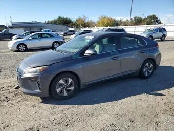2017 Hyundai Ioniq KMHC75LCXHU021823