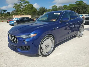 2017 Maserati Levante ZN661XUAXHX215714