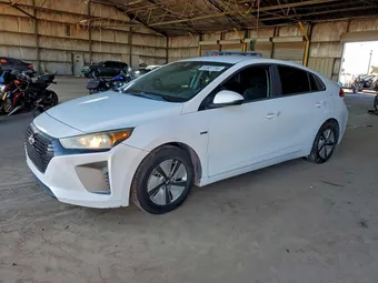 2017 Hyundai Ioniq Hybrid KMHC65LC6HU046317