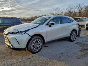 2021 Toyota Venza JTEAAAAH1MJ015520