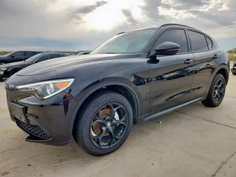 2021 Alfa Romeo Stelvio ZASPAKAN1M7D09692