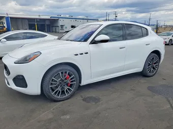 2023 Maserati Grecale ZN682AVA7P7416390