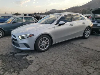 2021 Mercedes-Benz A-Class W1K3G4EB8MJ287457