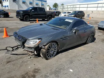 2017 Mercedes-Benz SLC-Class WDDPK3JA5HF139010