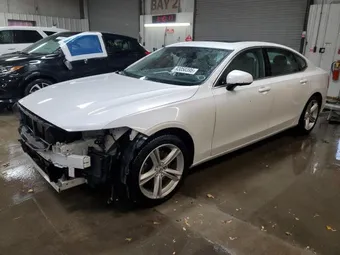 2018 Volvo S90 LVY982AK2JP022353