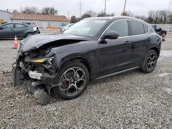 2020 Alfa Romeo Stelvio ZASPAKBN0L7C92431