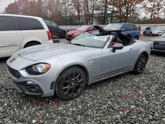 2018 Fiat 124 Spider JC1NFAEK9J0139143