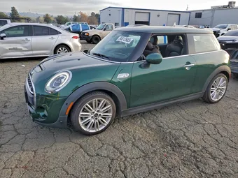 2018 Mini Cooper WMWXP7C58J2A47177