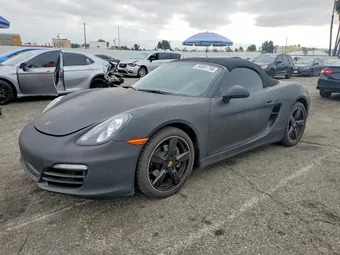 2015 Porsche Boxster WP0CA2A81FK110160