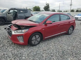 2020 Hyundai Ioniq Hybrid KMHC75LC6LU243090