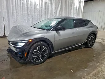 2023 Kia EV6 KNDC34LA1P5128339