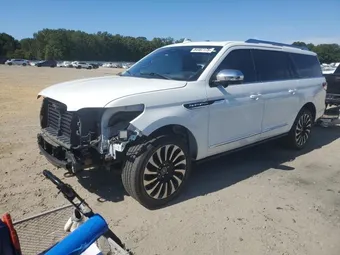 2022 Lincoln Navigator 5LMJJ3TT3NEL13958