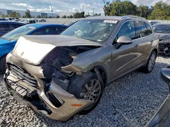 2018 Porsche Cayenne WP1AB2A29JLA61159