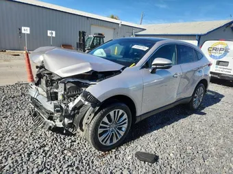 2022 Toyota Venza JTEAAAAH8NJ091110