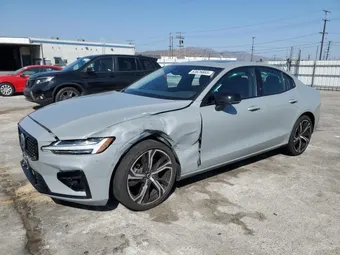 2024 Volvo S60 7JRL12FL7RG310496