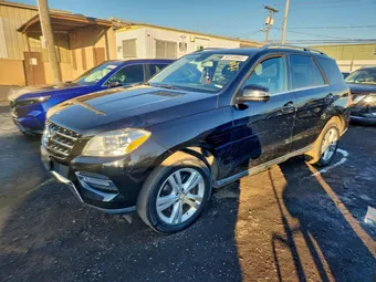 2014 Mercedes-Benz M-Class 4JGDA5HB9EA318407