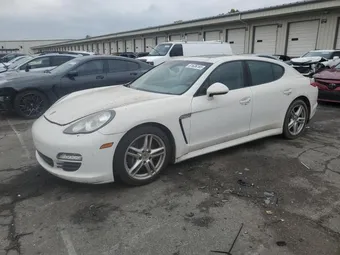 2012 Porsche Panamera WP0AA2A79CL072102