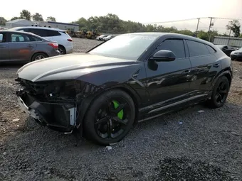 2020 Lamborghini URUS ZPBUA1ZL5LLA06681