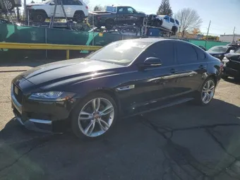 2017 Jaguar XF SAJBL4BN8HCY43875