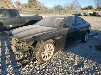 2016 Jaguar XF SAJBF4BVXGCY21026