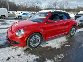 2015 Volkswagen Beetle 3VW517AT8FM804540