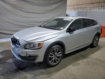 2017 Volvo V60 YV440MWK3H1039525