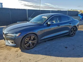 2019 Volvo S60 7JRA22TL0KG002830