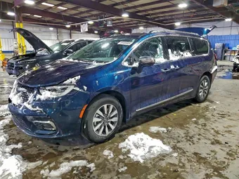 2021 Chrysler Pacifica Hybrid 2C4RC1S76MR557375