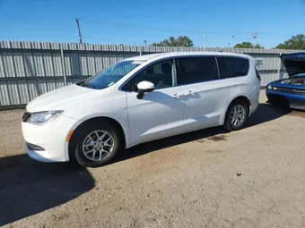 2022 Chrysler Voyager 2C4RC1CG3NR218623