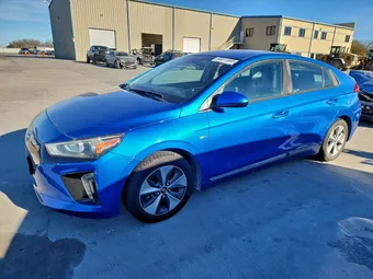 2017 Hyundai Ioniq Electric KMHC75LH6HU009230
