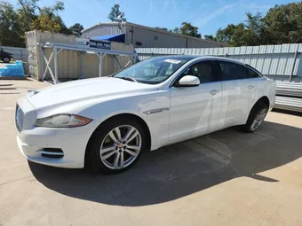 2015 Jaguar XJ-Series SAJWA2GZ8F8V82903