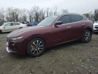 2017 Maserati Levante ZN661XUL8HX250589