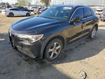 2018 Alfa Romeo Stelvio ZASFAKAN6J7B78847