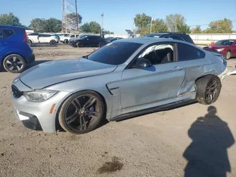 2016 BMW M4 WBS3R9C5XGK338642