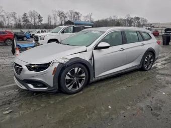 2018 Buick Regal W04GU8SX0J1159909
