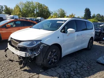 2020 Chrysler Pacifica Hybrid 2C4RC1L72LR288238