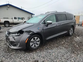 2018 Chrysler Pacifica Hybrid 2C4RC1N78JR112028