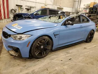 2016 BMW M4 WBS3R9C51GK336441