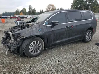 2025 Chrysler Pacifica Hybrid 2C4RC1S71SR563629