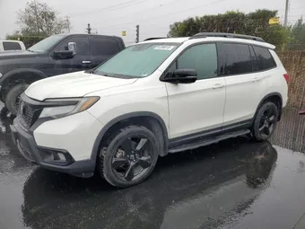 2019 Honda Passport 5FNYF8H05KB003596