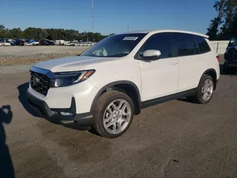 2024 Honda Passport 5FNYF8H57RB016369