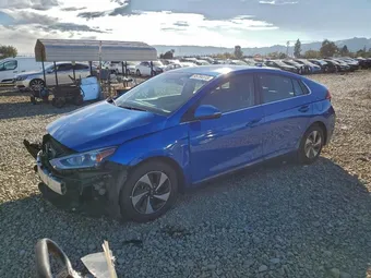 2018 Hyundai Ioniq Hybrid KMHC75LC3JU084655