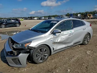 2018 Hyundai Ioniq Hybrid KMHC05LCXJU076105