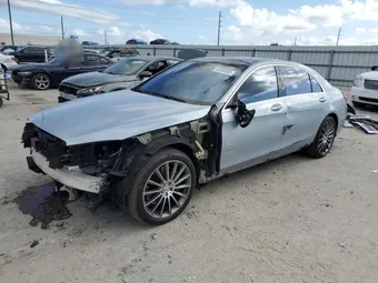2017 Mercedes-Benz S-Class WDDUG8CB8HA289682