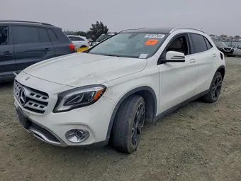 2019 Mercedes-Benz GLA-Class WDCTG4EBXKU020739