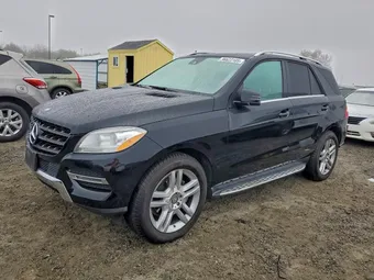 2015 Mercedes-Benz M-Class 4JGDA5HB6FA585649