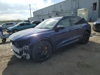 2022 Audi e-tron WA1VABGE2NB023625